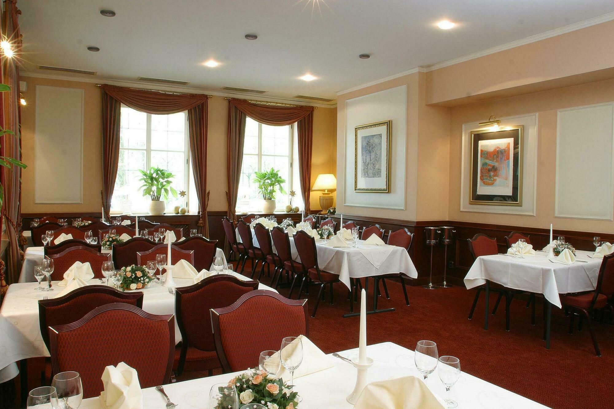 Privat Hotel Riegele Augsburg Buitenkant foto